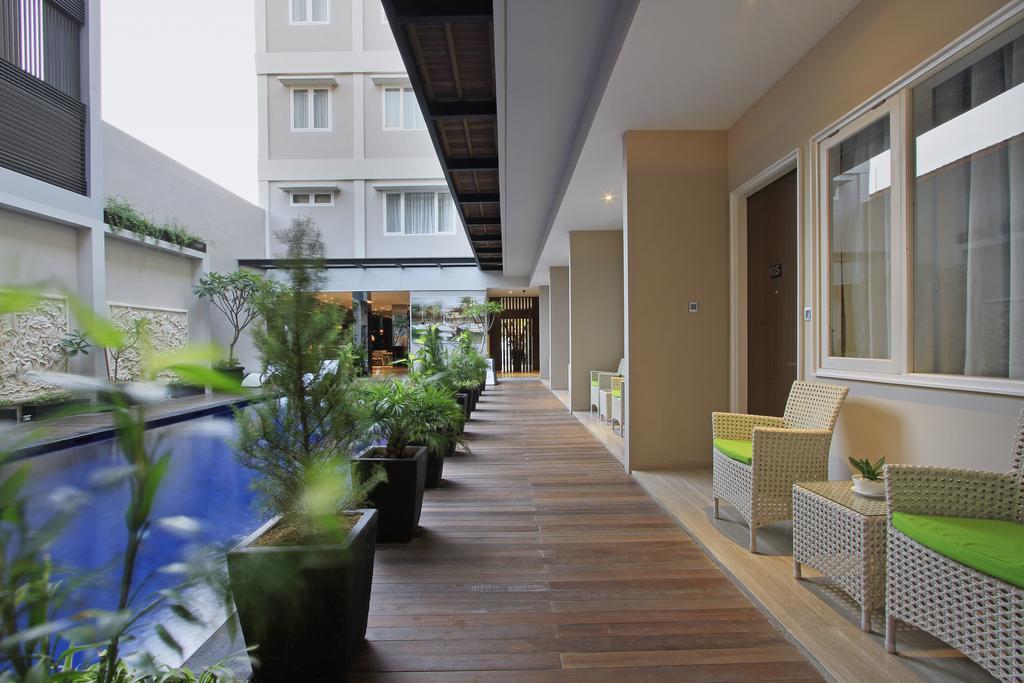 Ohana Hotel Kuta Kuta Lombok Exteriör bild