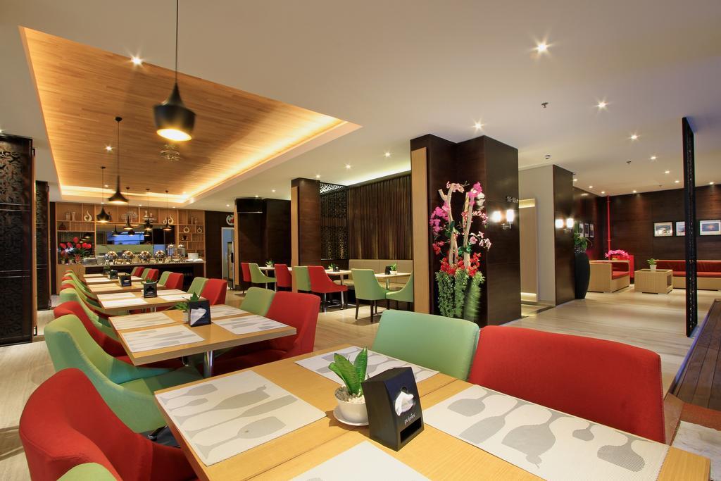 Ohana Hotel Kuta Kuta Lombok Exteriör bild