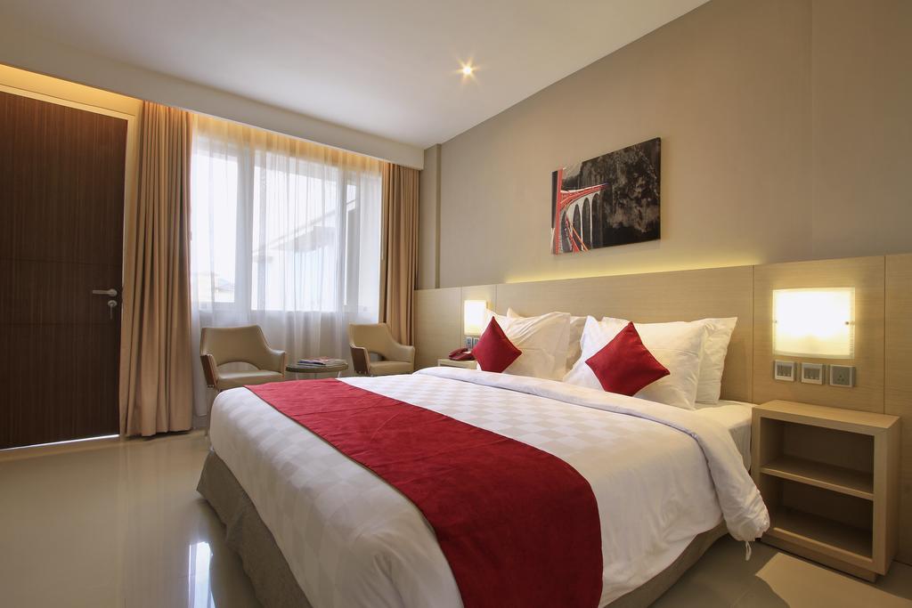 Ohana Hotel Kuta Kuta Lombok Exteriör bild