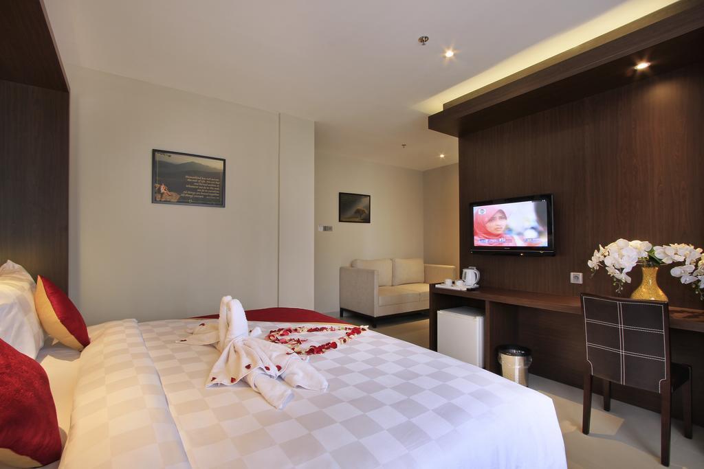 Ohana Hotel Kuta Kuta Lombok Exteriör bild